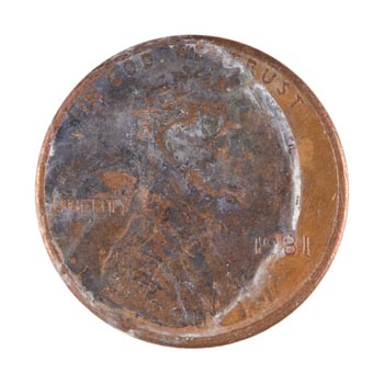 CENT #1138 – White drips over dark patina